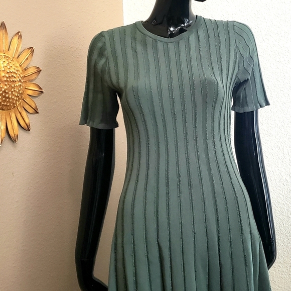 **SOLD** - Picture 2 of 5